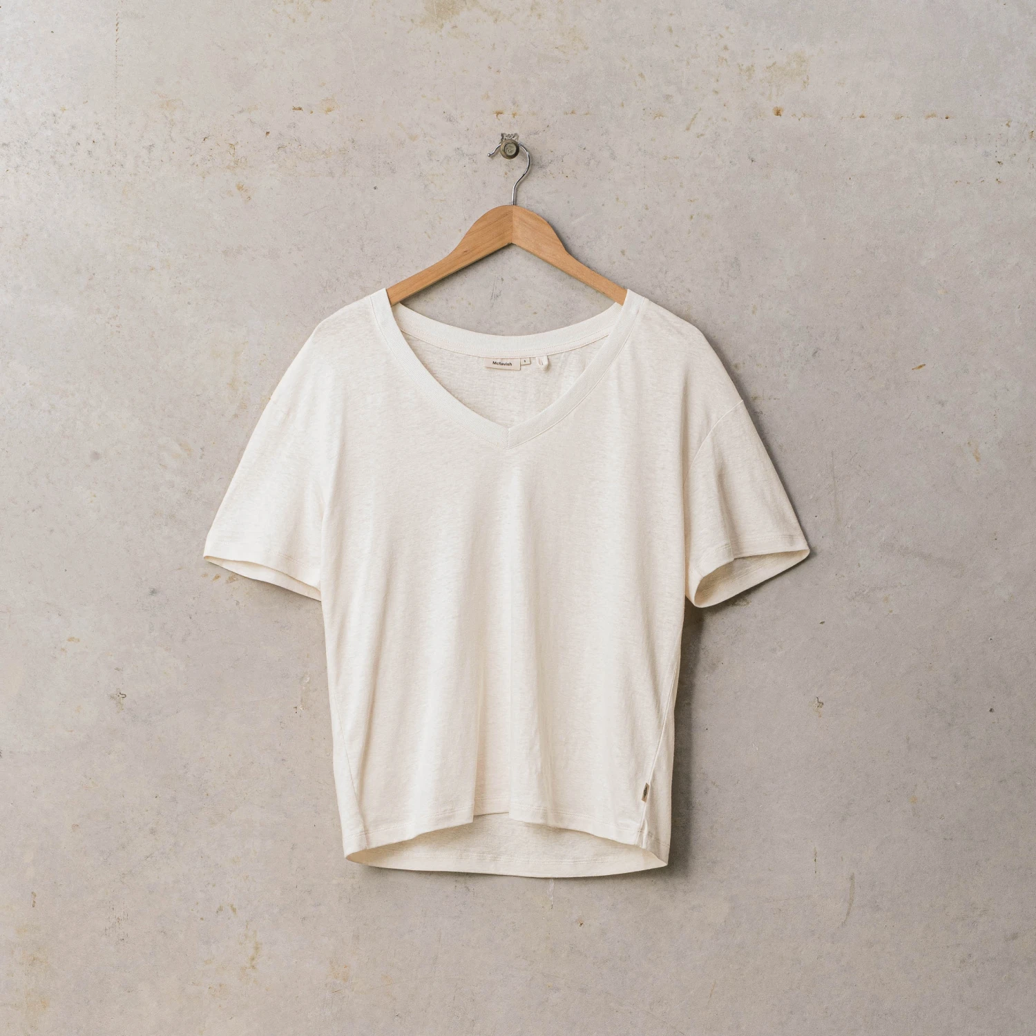 Deep V Hemp Tee - Image 4